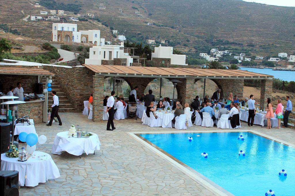 En Plo Aparthotel Agios Romanos Exterior foto