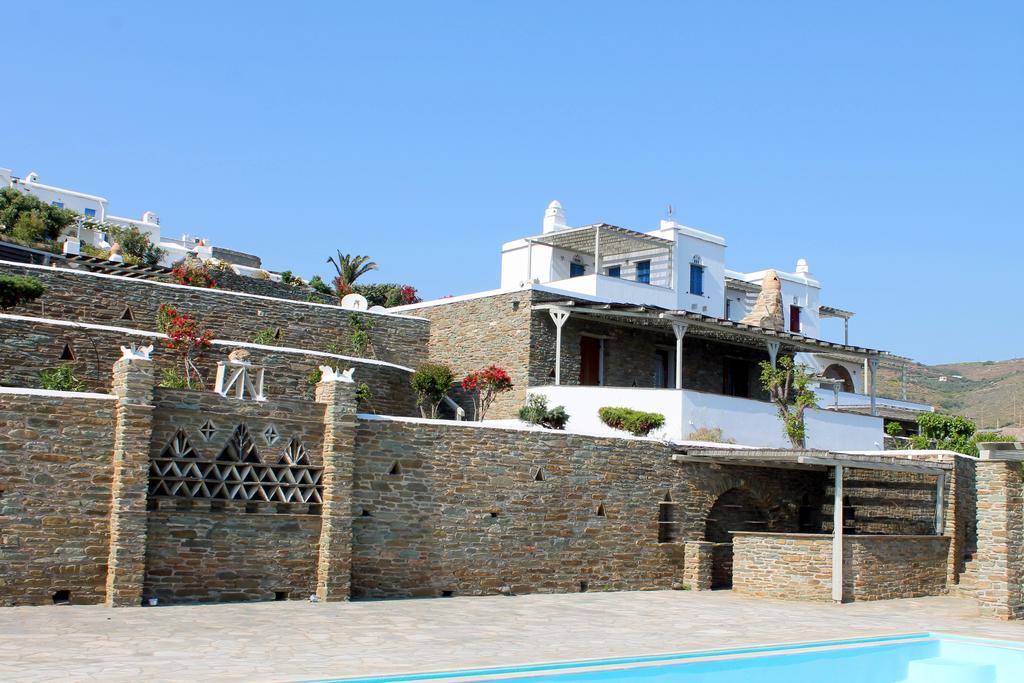 En Plo Aparthotel Agios Romanos Exterior foto