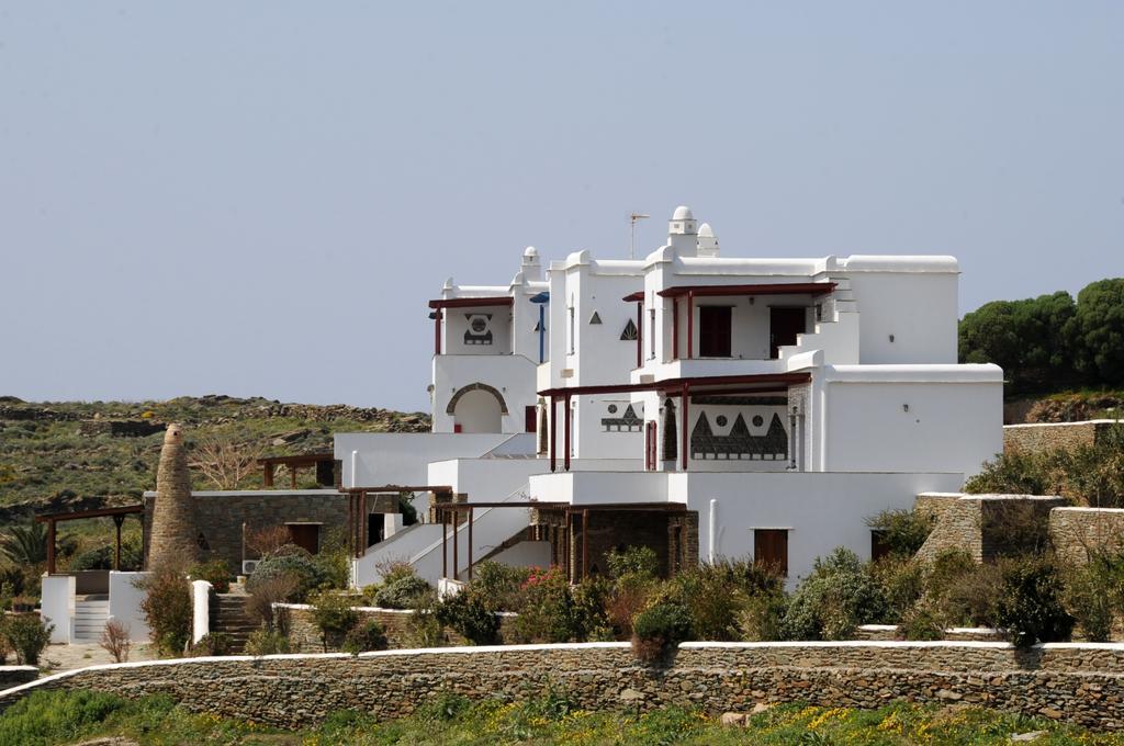 En Plo Aparthotel Agios Romanos Exterior foto