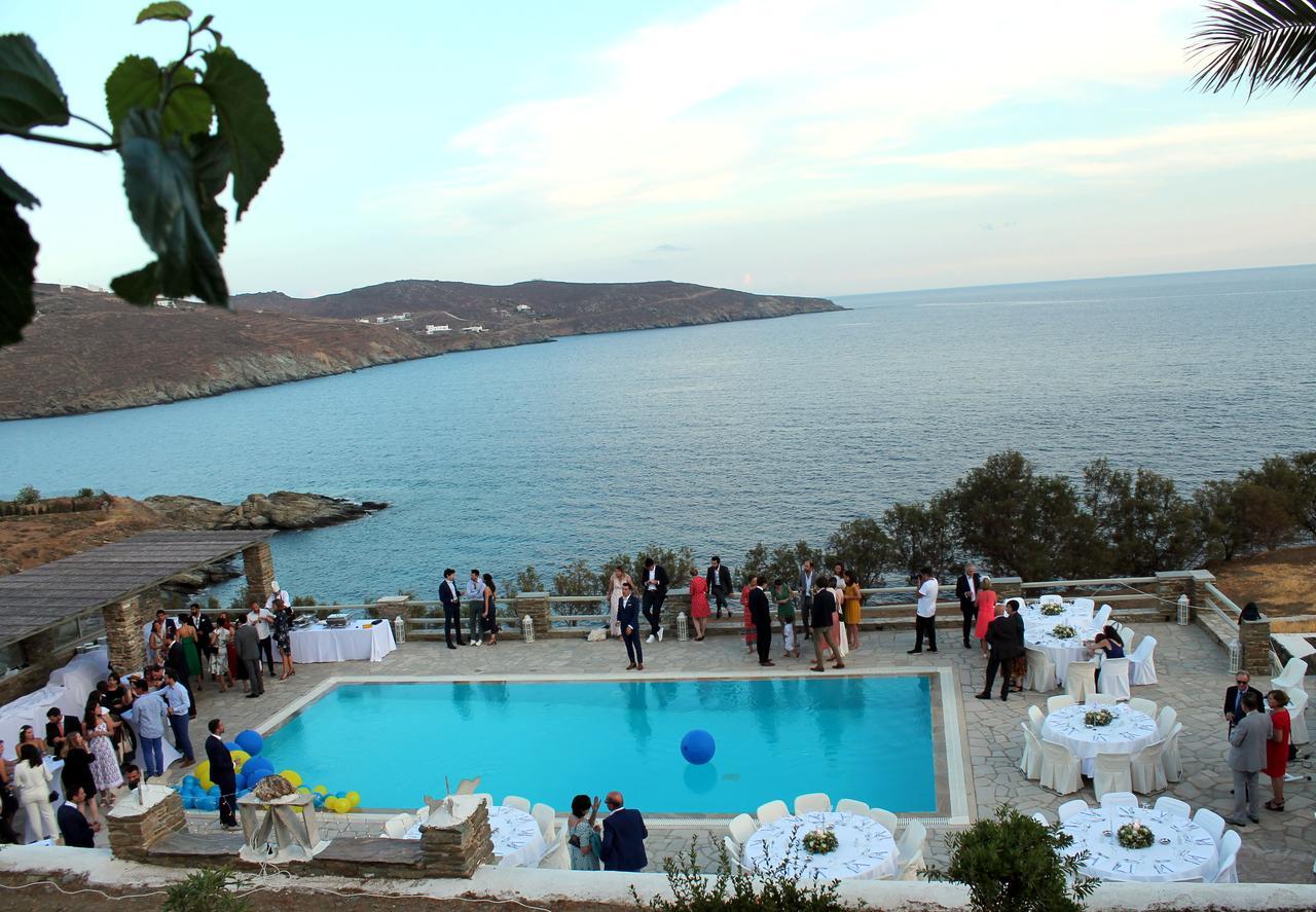 En Plo Aparthotel Agios Romanos Exterior foto