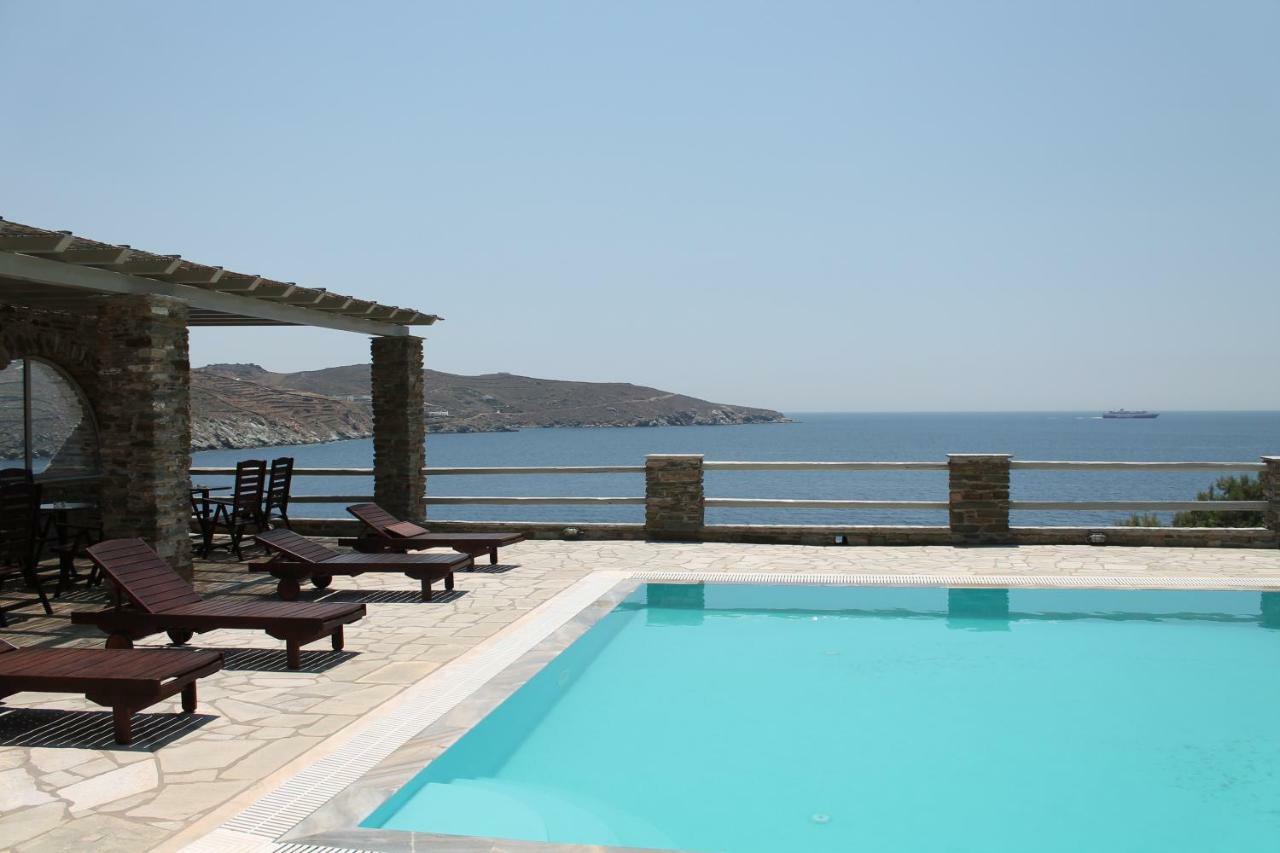 En Plo Aparthotel Agios Romanos Exterior foto